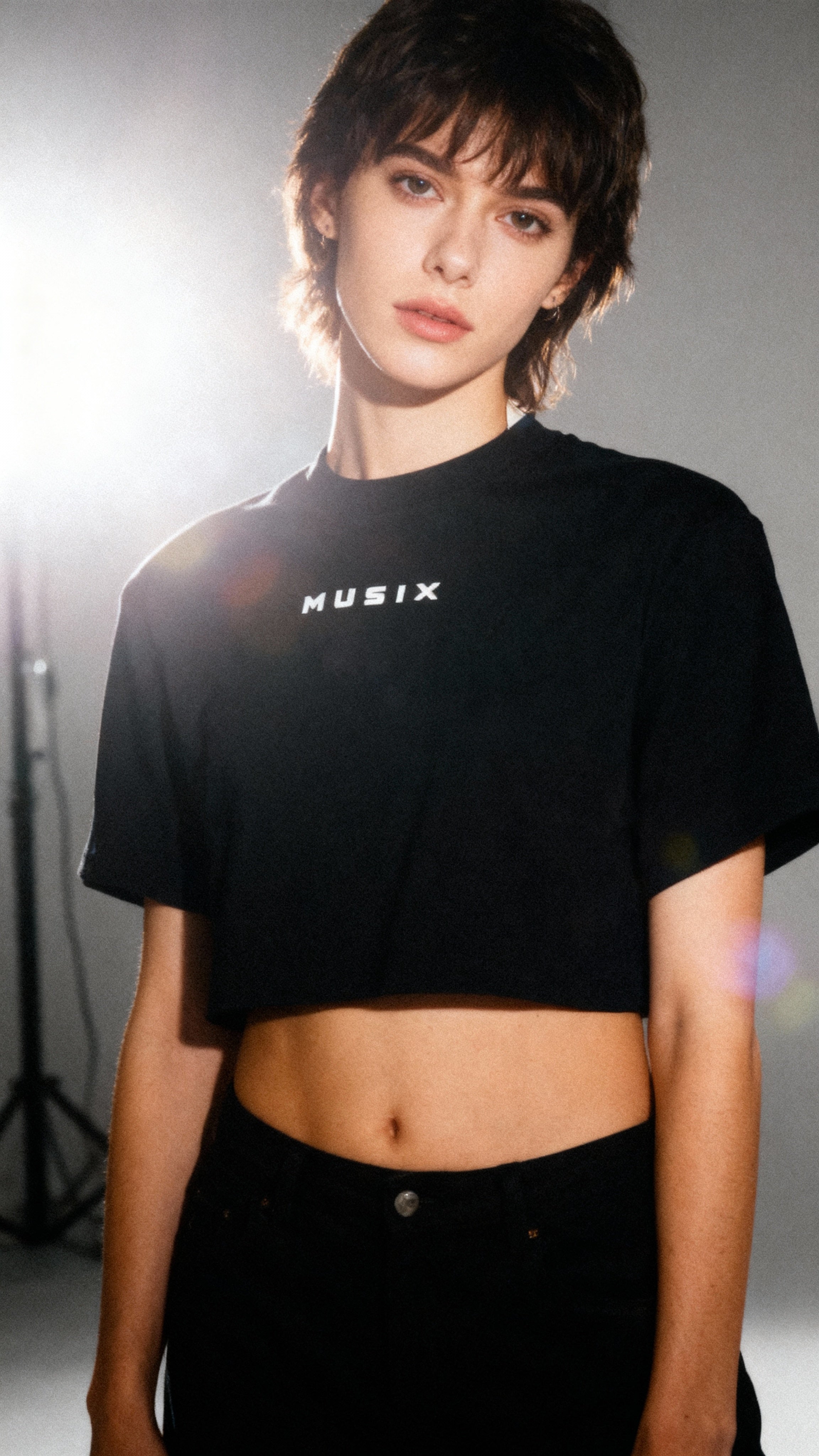 Musix Crop Tee (black)